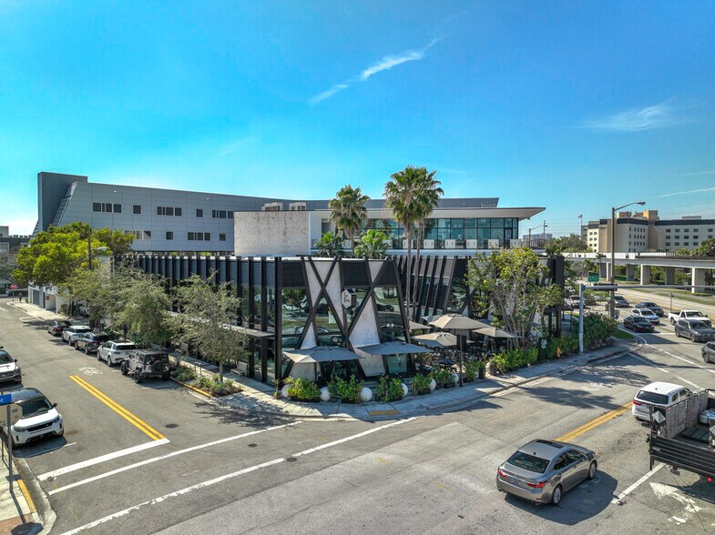 More Photos Of 5958 S Dixie Hwy, South Miami Restaurant For Lease