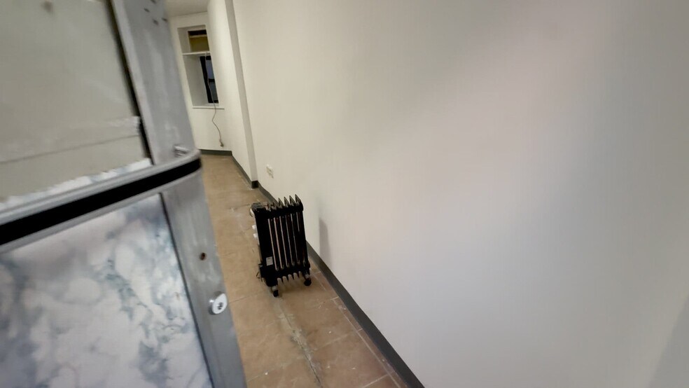 Primary Photo Of 26 Henry St, New York Apartments For Lease