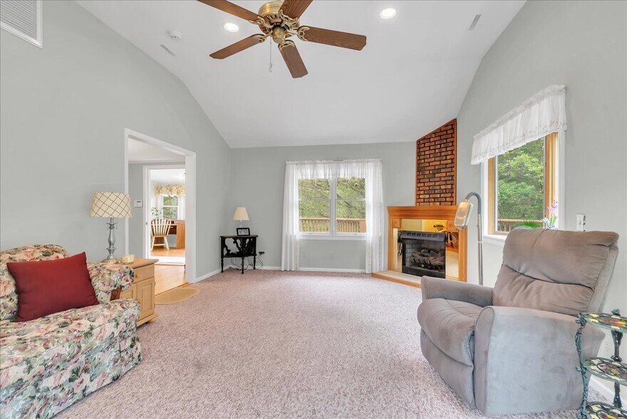 More Photos Of 47-49 Furnace ave, Wanaque Flex For Sale