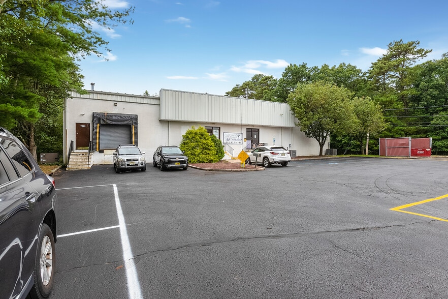 More Photos Of 2248 US Highway 9, Howell Warehouse For Lease