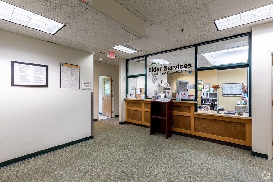 More Photos Of 877 South St, Pittsfield Office For Lease