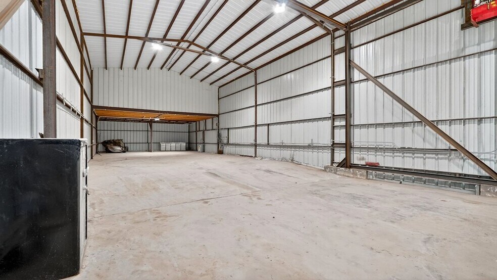 More Photos Of 12200 W Interstate 20, Odessa Warehouse For Sale