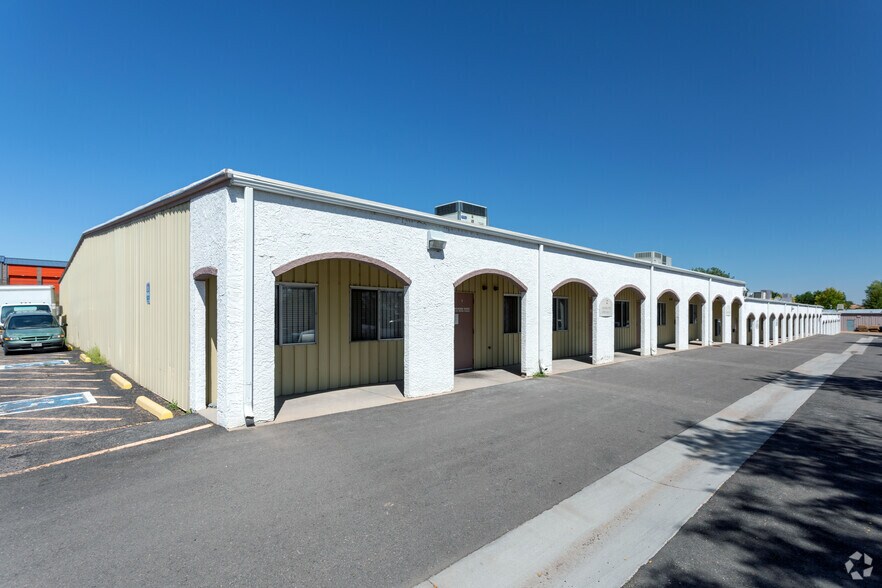 More Photos Of 6901 W 117th Ave, Broomfield Warehouse For Lease
