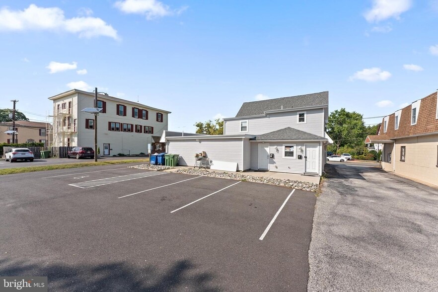 More Photos Of 11 E Main St, Marlton Storefront Retail Residential For Sale