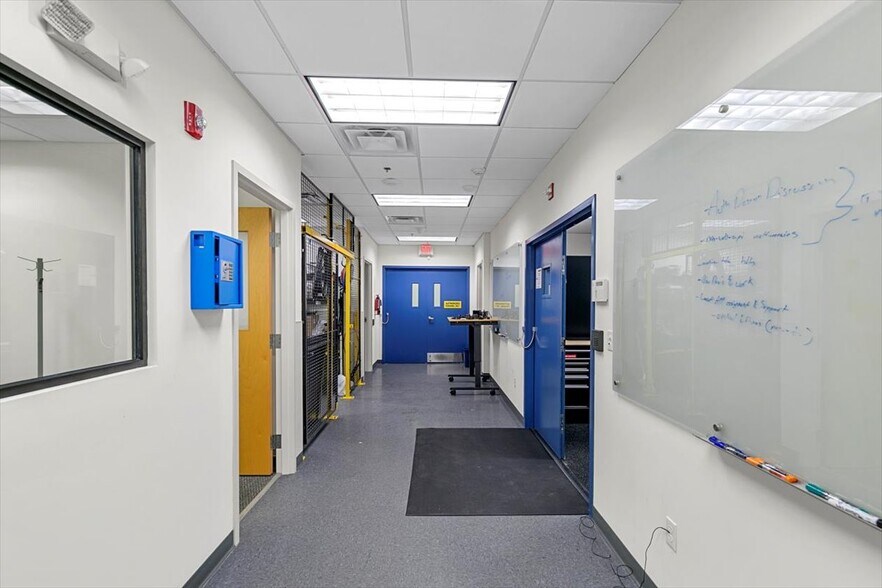 More Photos Of 1492 Highland Ave, Cheshire Light Manufacturing For Lease