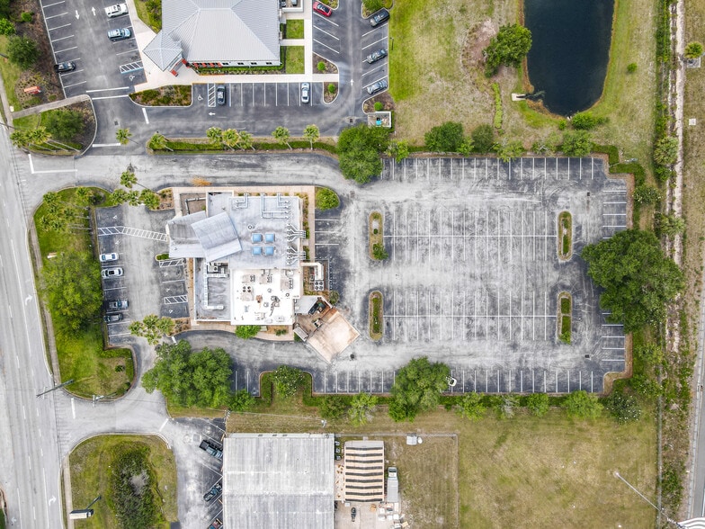 More Photos Of 220 N Williamson Blvd, Ormond Beach Restaurant For Sale