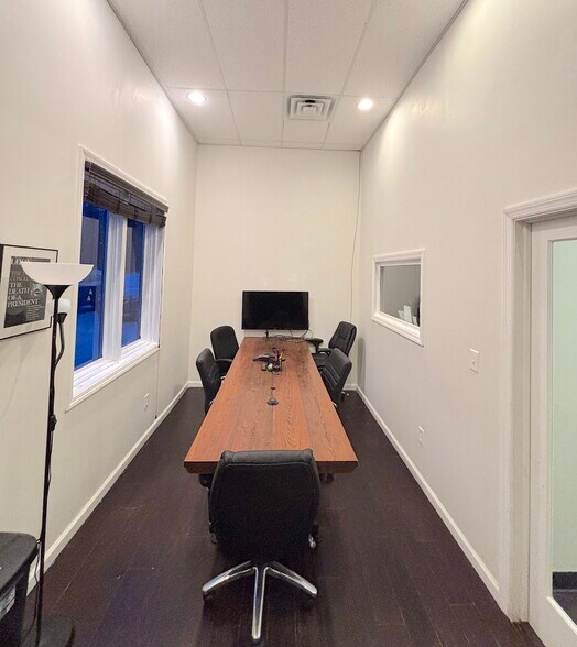 More Photos Of 110 Kresson-Gibbsboro Rd, Voorhees Flex For Sale