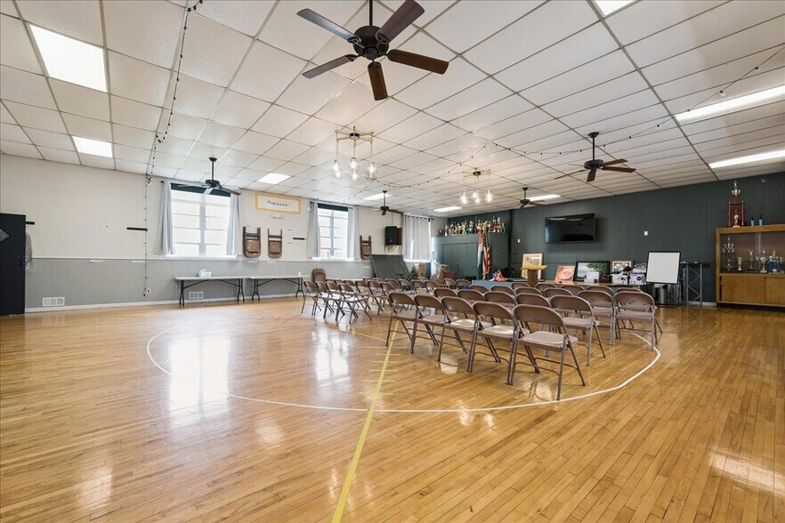 More Photos Of 343 Jerusalem Ave, Hicksville Religious Facility For Sale