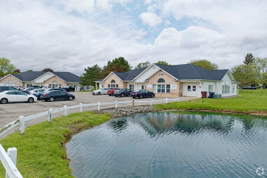 More Photos Of 2735-2775 Buffalo Rd, Rochester Medical For Lease