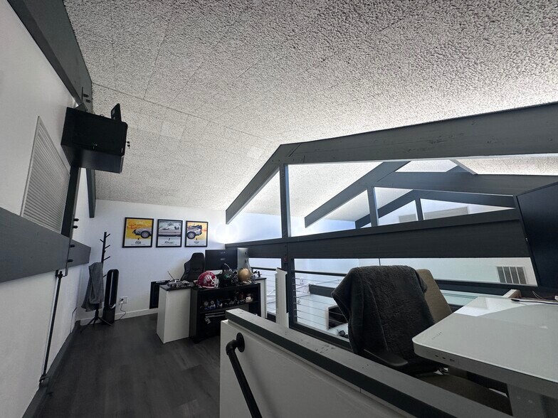 More Photos Of 4885 S 900 E, Salt Lake City Office For Sale