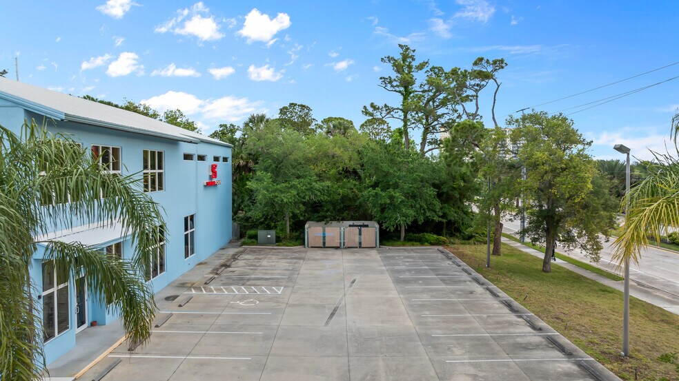 More Photos Of 3090 Ridgewood Dr, Daytona Beach Freestanding For Sale