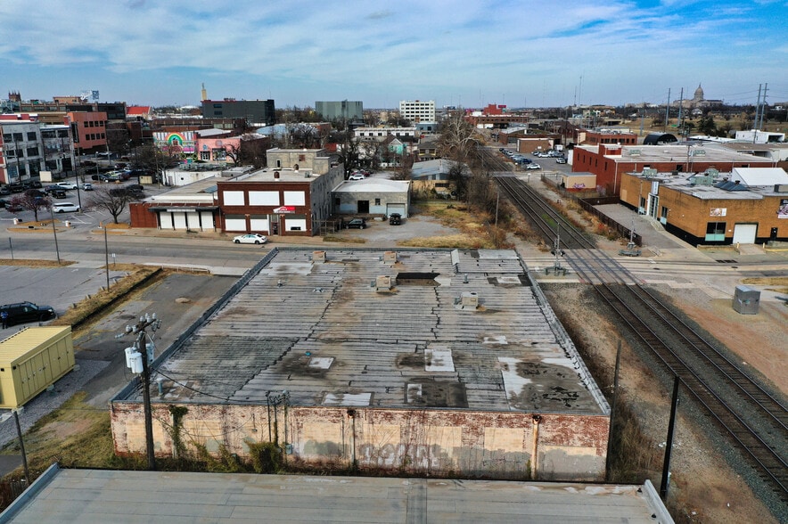 More Photos Of 8 NW 8th St, Oklahoma City Light Manufacturing For Lease