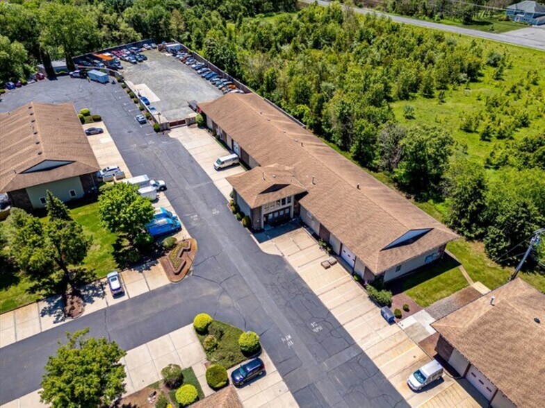 More Photos Of 289 State Route 33, Manalapan Township Unknown For Lease
