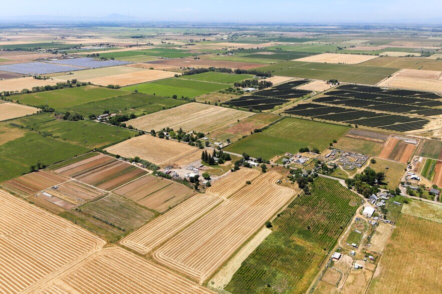 More Photos Of 10821 Rau Rd, Elk Grove Land For Sale