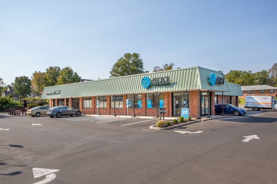 Primary Photo Of 1253 Route 130, Cinnaminson Restaurant For Lease