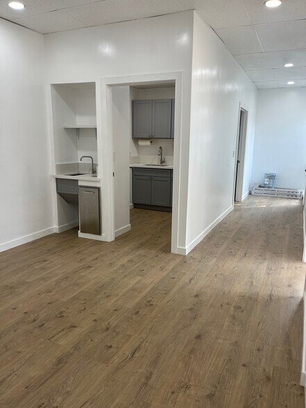 More Photos Of 9286-9290 Madison Ave, Orangevale Loft Creative Space For Lease