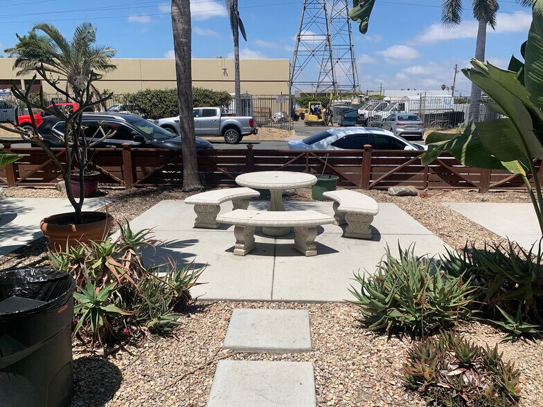 More Photos Of 8351 Katella Ave, Stanton Showroom For Sale