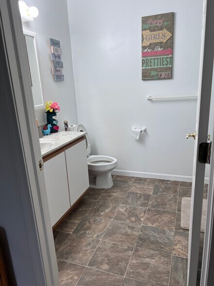 More Photos Of 333 Jackson St, Coleman Apartments For Sale