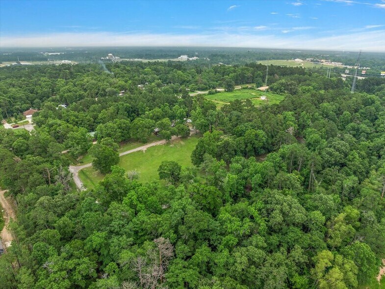 More Photos Of 155 Country Craft Rd, Lufkin Apartments For Sale