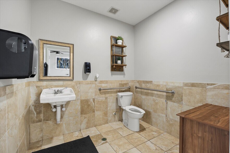 More Photos Of 3818 Big A Rd, Rowlett Freestanding For Sale