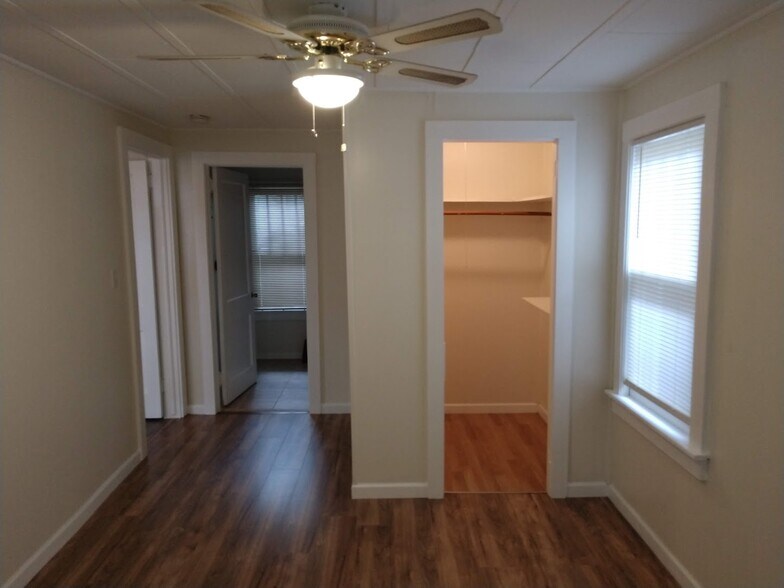 More Photos Of 1131 Broadway, Dunedin Apartments For Sale