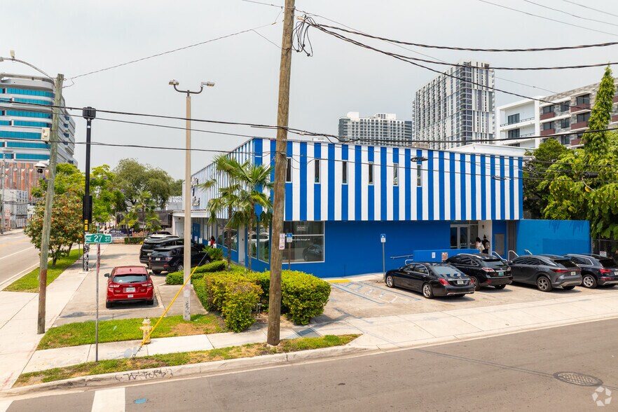 More Photos Of 2751 N Miami Ave, Miami Office For Lease