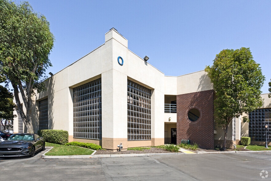 Primary Photo Of 3505 Cadillac Ave, Costa Mesa Office For Lease