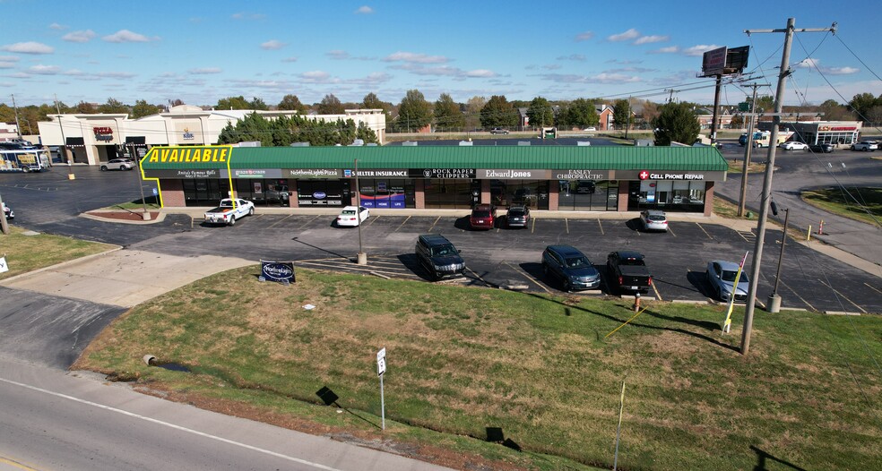 Primary Photo Of 7701-7715 NW Prairie View Rd, Kansas City Storefront Retail Office For Lease