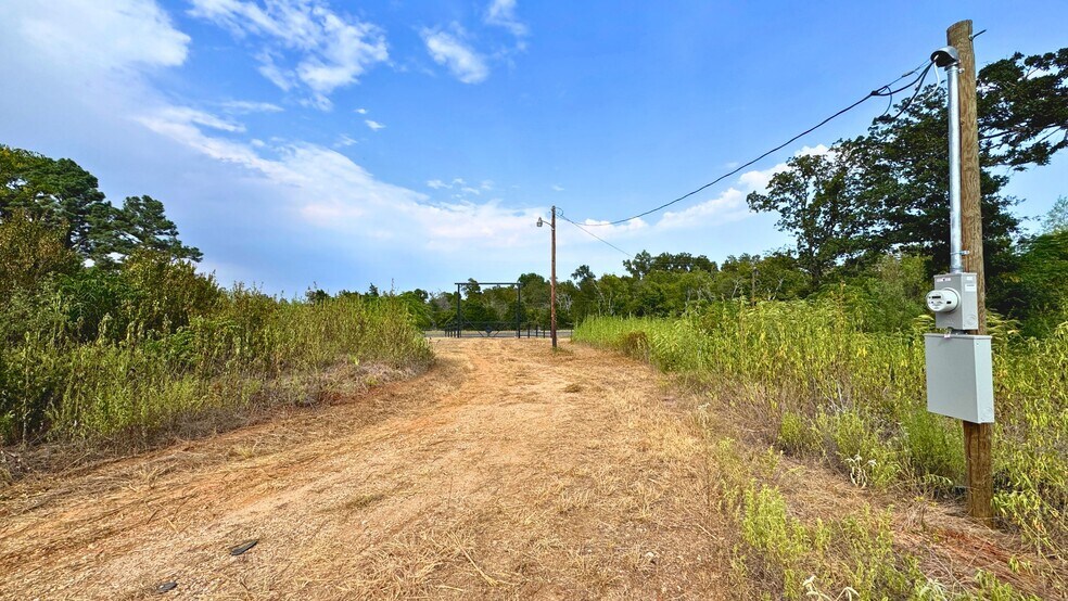 More Photos Of 2777 N US Highway 36, Milano Land For Sale