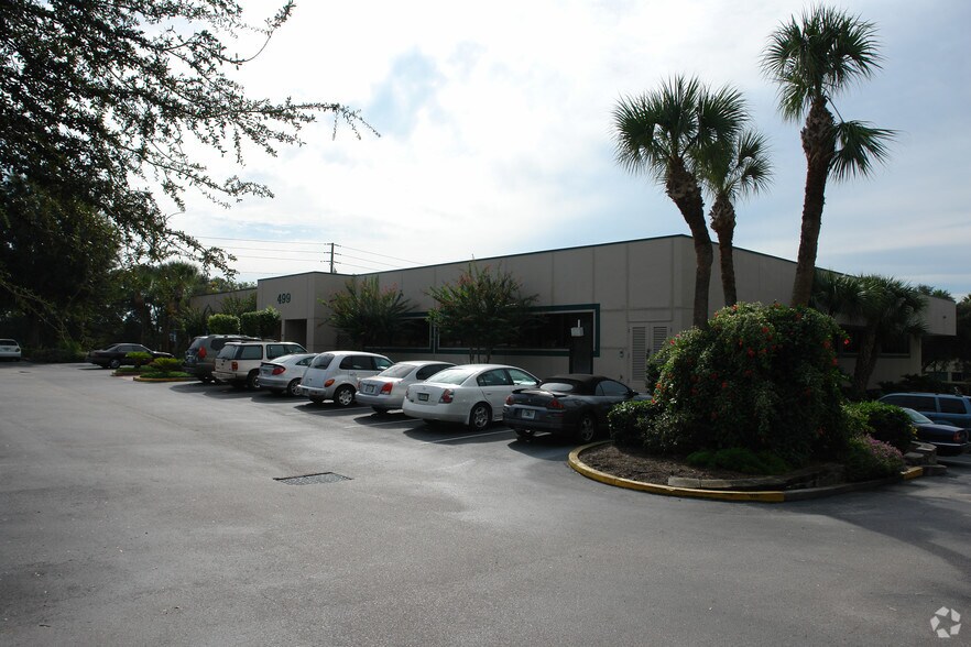 More Photos Of 499 E Central Pky, Altamonte Springs Medical For Lease