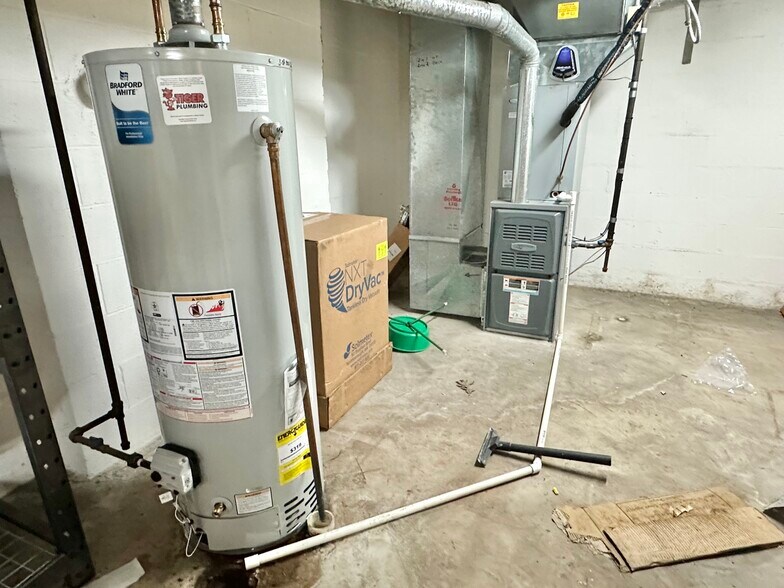 More Photos Of 1275 Joliet St, Dyer General Retail For Sale