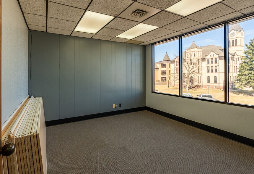 More Photos Of 102 W 5th St, Canton General Retail For Sale