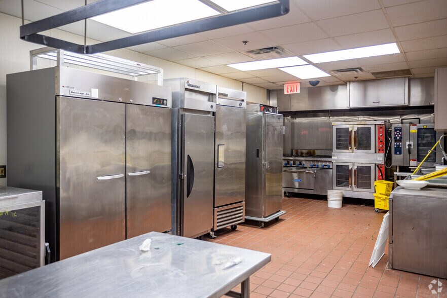 More Photos Of 101 Kappa Dr, Pittsburgh Research And Development For Lease