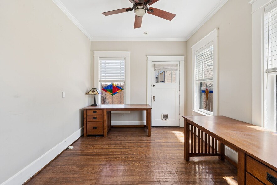 More Photos Of 4112 Swiss Ave, Dallas Office For Sale