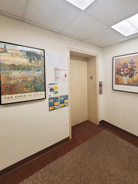 More Photos Of 5676-5678 Riverdale Ave, Bronx Office For Lease