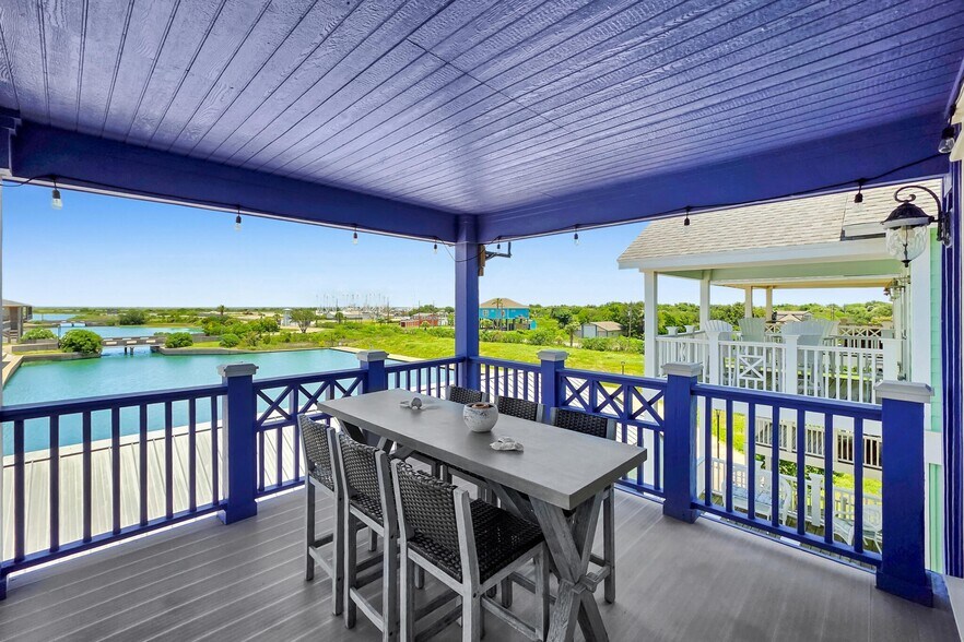 More Photos Of 2207 Nelson Avenue, Port Bolivar Healthcare For Sale