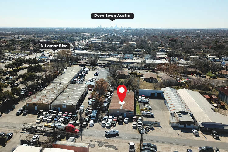 More Photos Of 815 Mcphaul St, Austin Warehouse For Lease