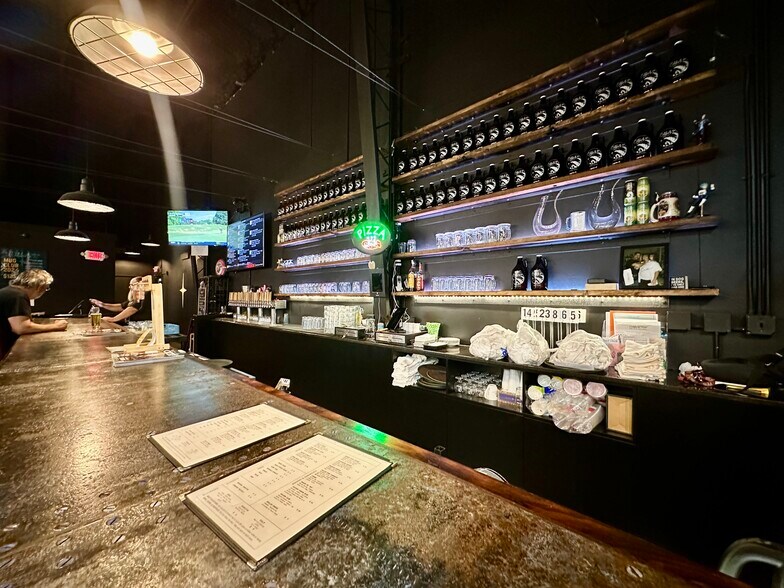 More Photos Of 2412 Cable Ct, Lima Specialty For Sale