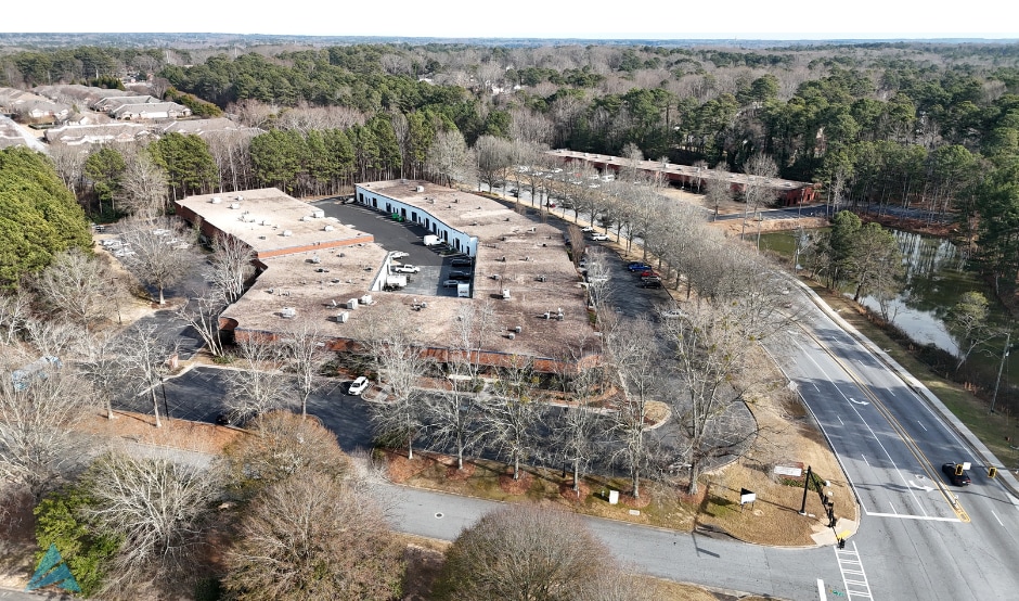 More Photos Of 2300 W Park Place Blvd, Stone Mountain Warehouse For Lease