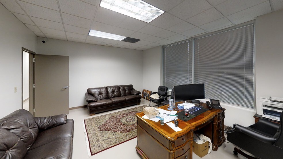 More Photos Of 145 Nobel Ct, Alpharetta Office Residential For Sale