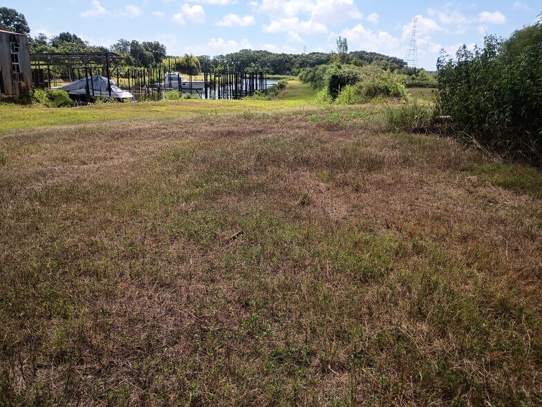 More Photos Of 6111 County Road 203, Liverpool Land For Lease