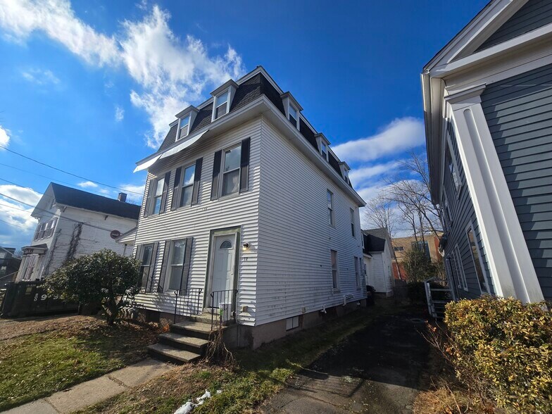 More Photos Of 12 Franklin Ave, Westfield Apartments For Sale