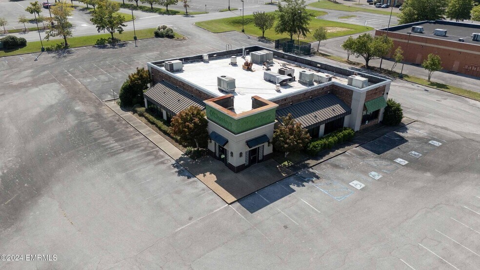 More Photos Of 539 Bonita Lakes Dr, Meridian Restaurant For Sale