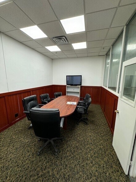 More Photos Of 2215 Union Blvd, Bay Shore Manufacturing For Sale