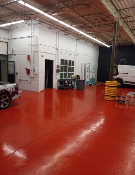 More Photos Of 1045-1105 W 8th Ave, Denver Manufacturing For Sale