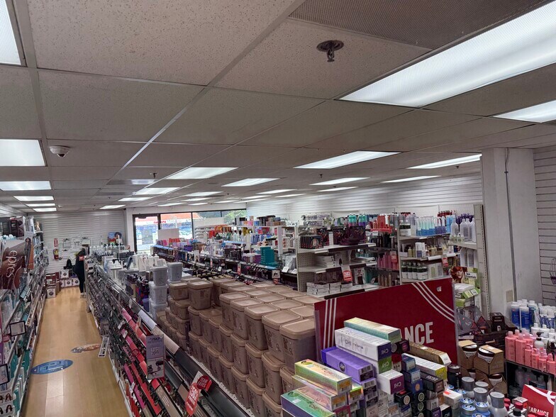 More Photos Of 198 Cirby Way, Roseville Flex For Lease
