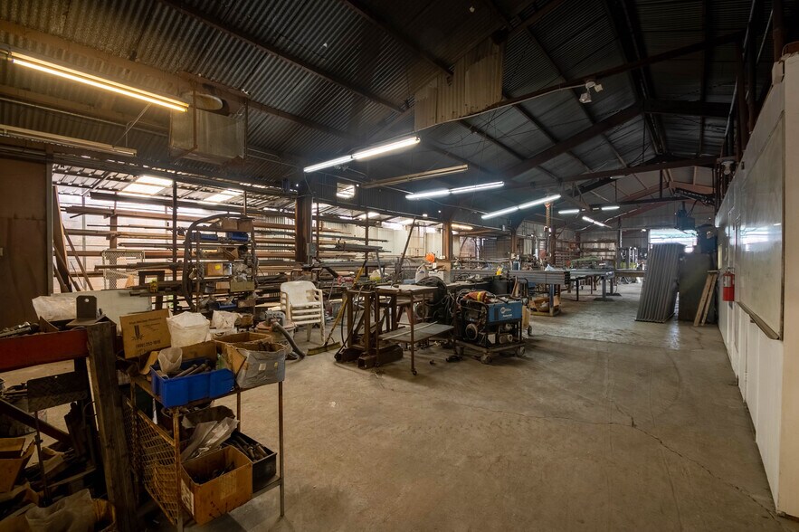 More Photos Of 9900 San Fernando Rd, Pacoima Warehouse For Sale