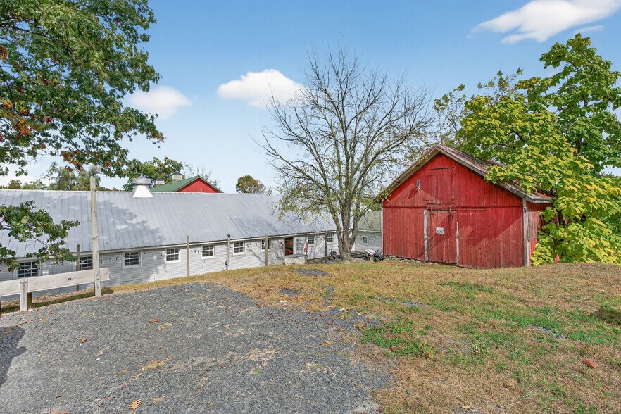 More Photos Of 65 Four Corners Rd, Warwick Specialty For Sale