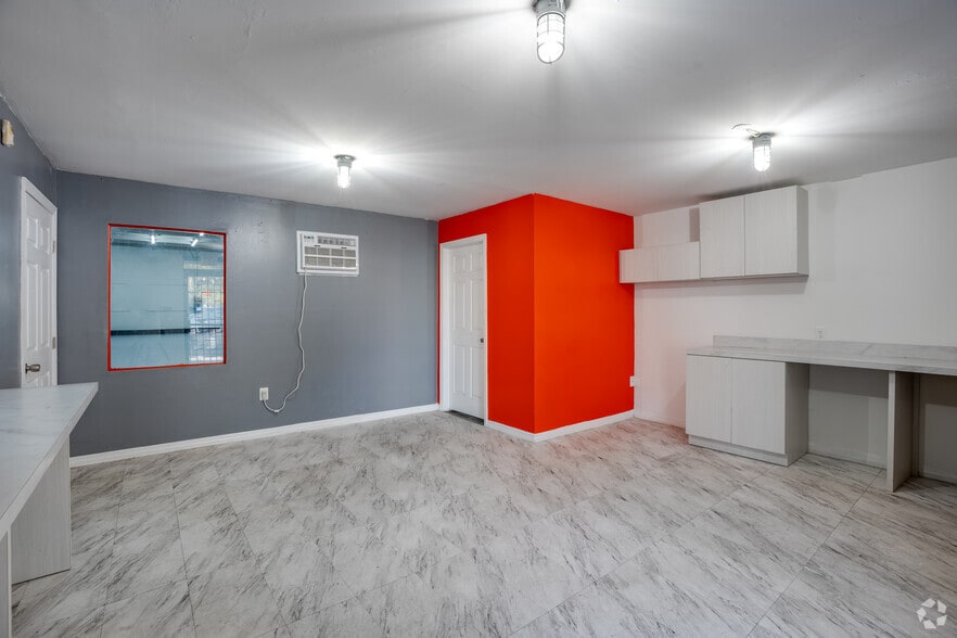 Photo of 1st Floor Ste Unit 13