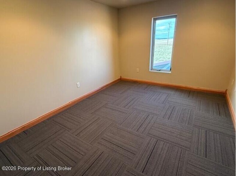 More Photos Of 3805-129f Southwest Ave, Belfield Flex For Lease